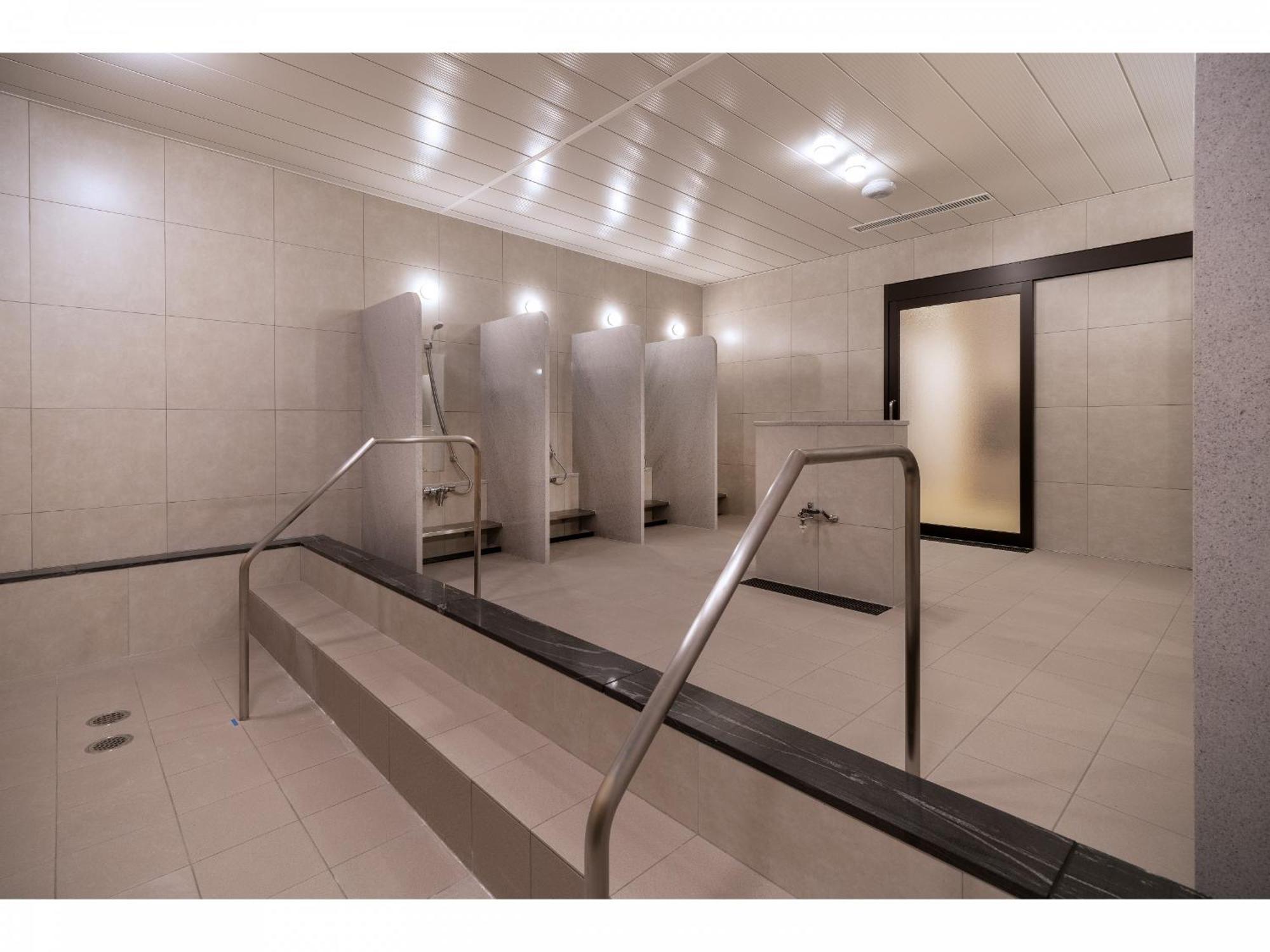 Capsule Hotel J Garden Shin-Osaka Exterior foto